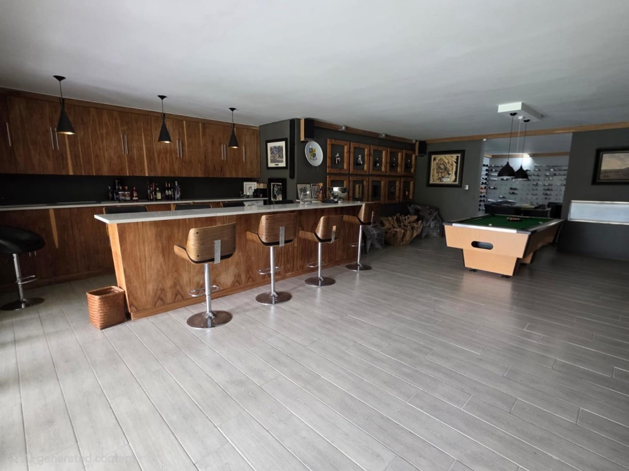 6 Bedroom Property for Sale in Maselspoort Free State